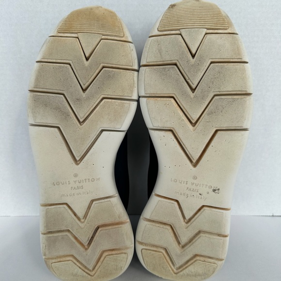 Louis Vuitton Fastline Sneakers with Damier Pattern (Blue/Black/White) - Picture 5 of 5